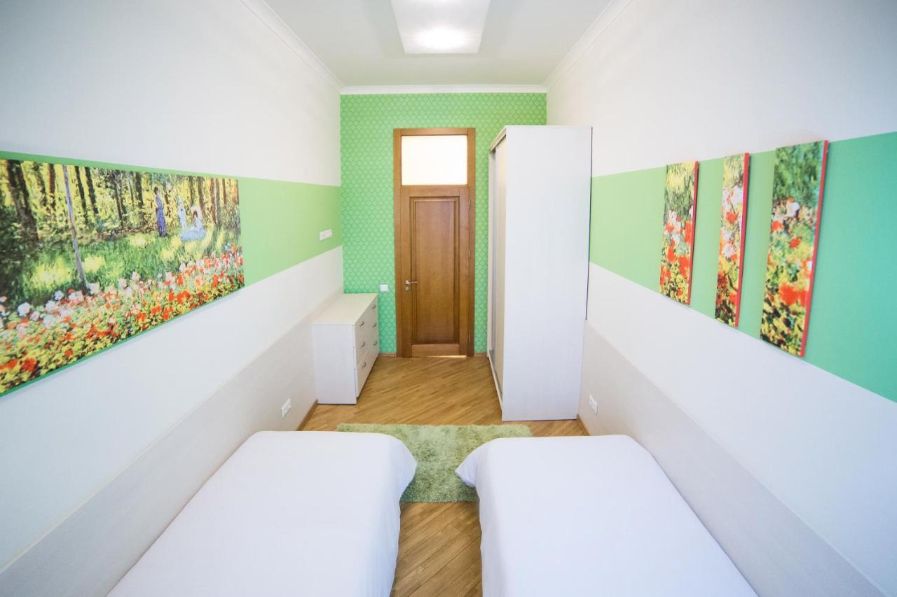 Apart Hotel On Rynok Square Lviv Eksteriør bilde