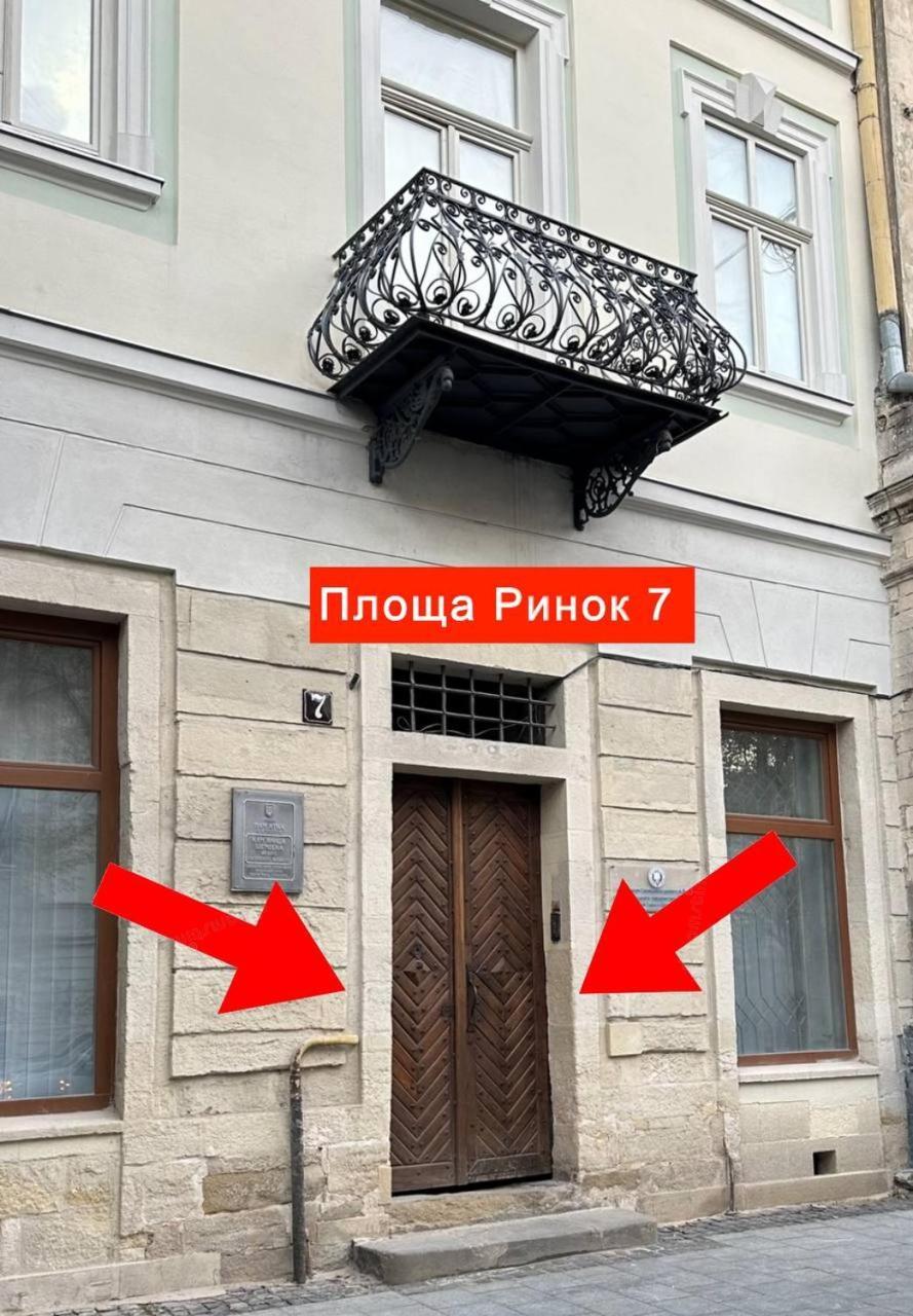 Apart Hotel On Rynok Square Lviv Eksteriør bilde